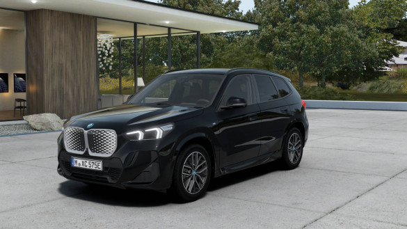 BMW iX1 xDrive30